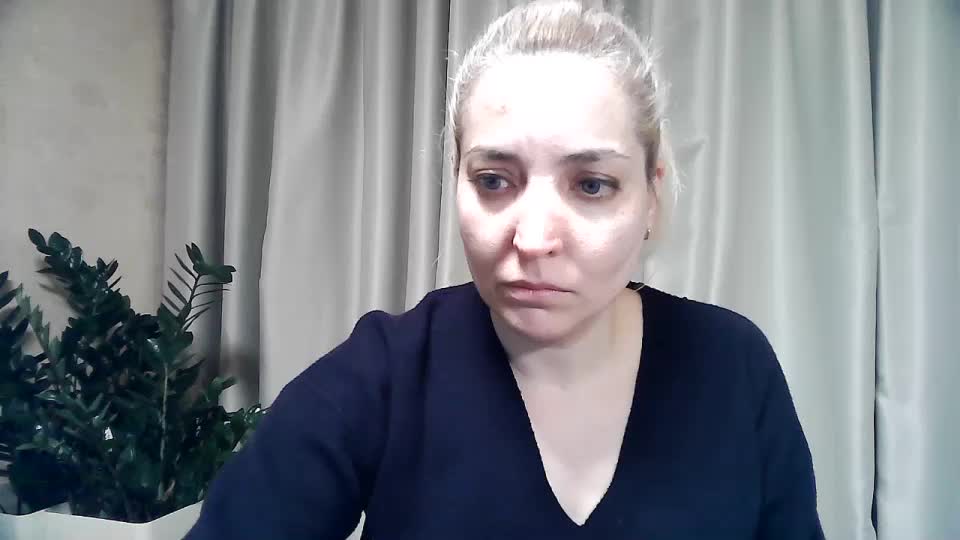 mariska-kiska Adult Chat November 9, 2025