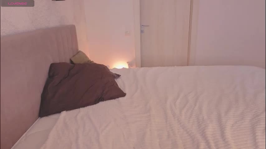 sweetcherryblonde Adult Chat November 9, 2025