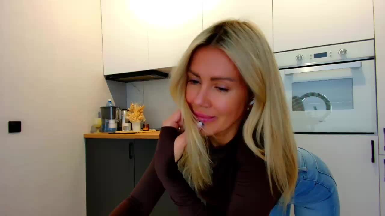 BlackAngel_ Adult Chat November 9, 2025