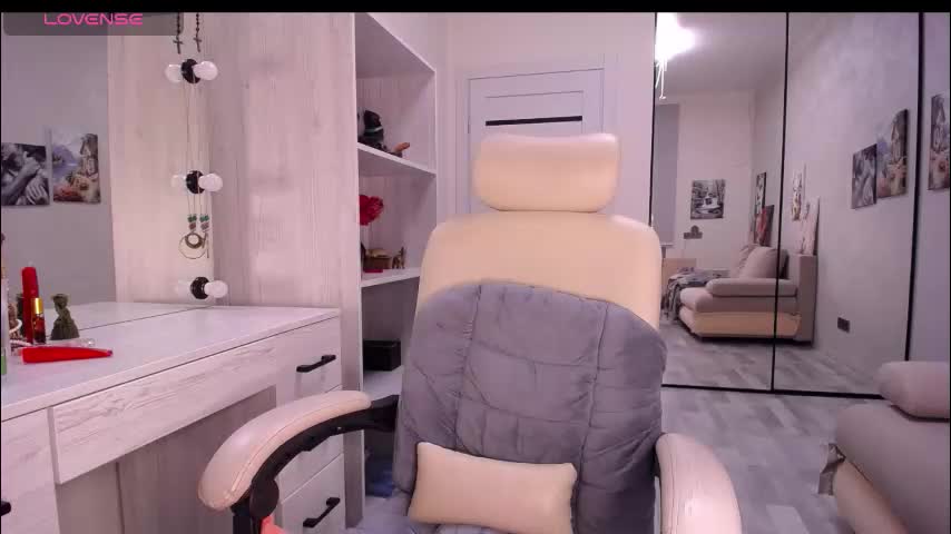 so_sexy_monna Adult Chat November 9, 2025