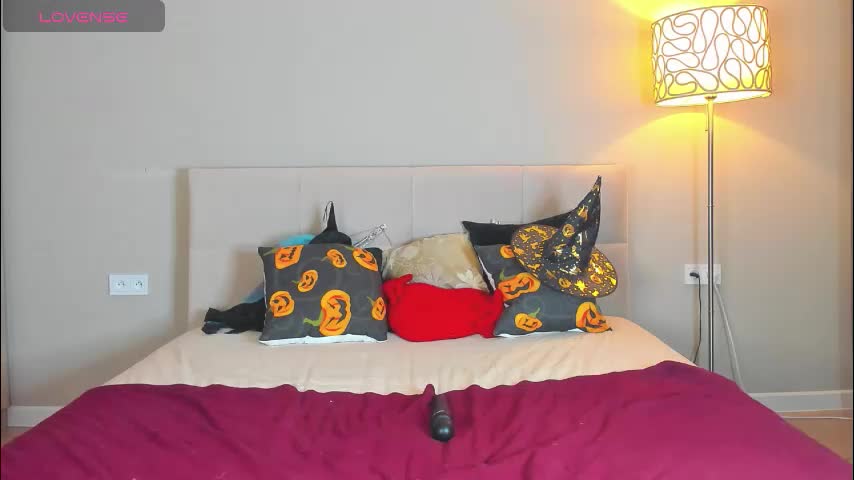 cutie_naughty_girl Adult Chat November 9, 2025