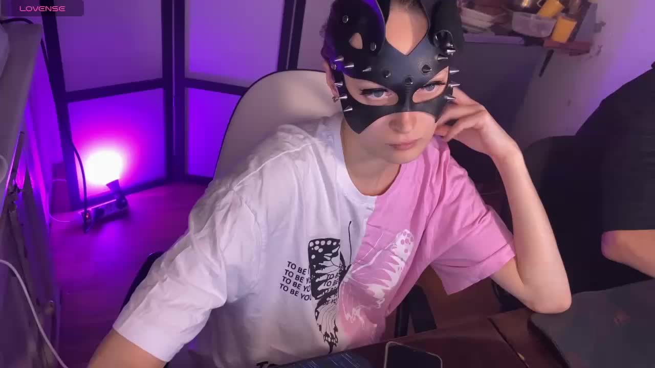 cutemilana_sw Adult Chat November 9, 2025