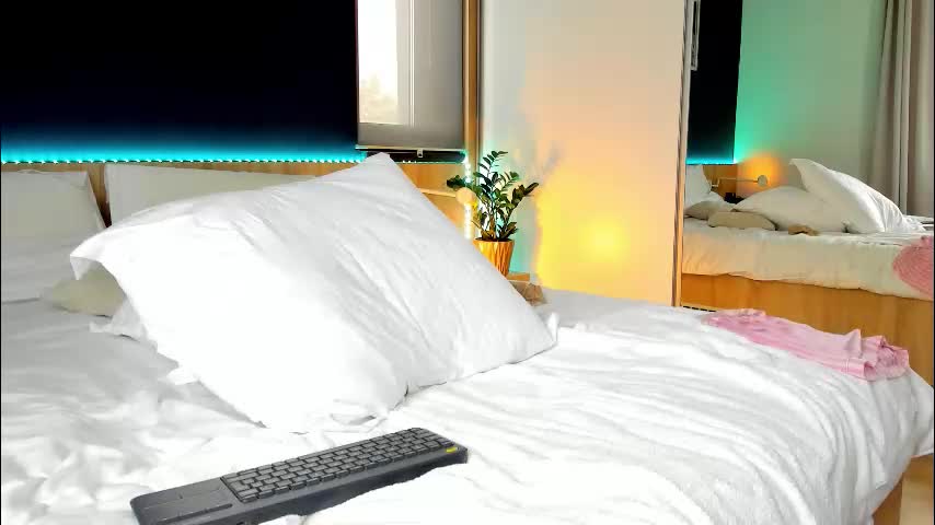 anyabrunette Adult Chat November 9, 2025