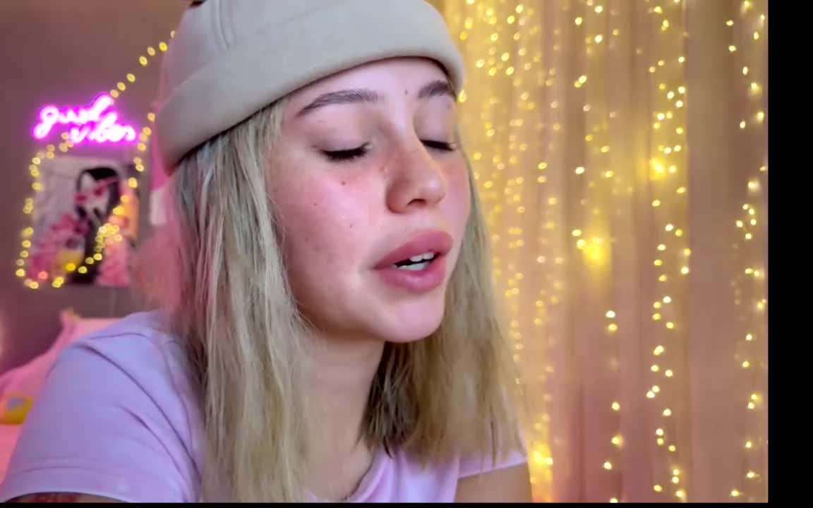 dikidii Adult Chat November 10, 2025