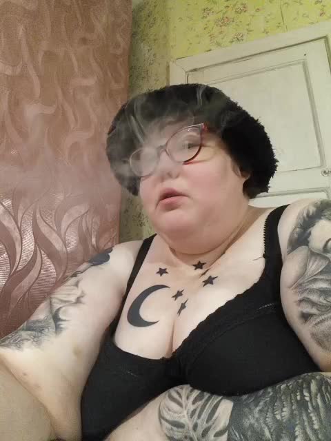 Svetlanka86 Adult Chat November 10, 2025