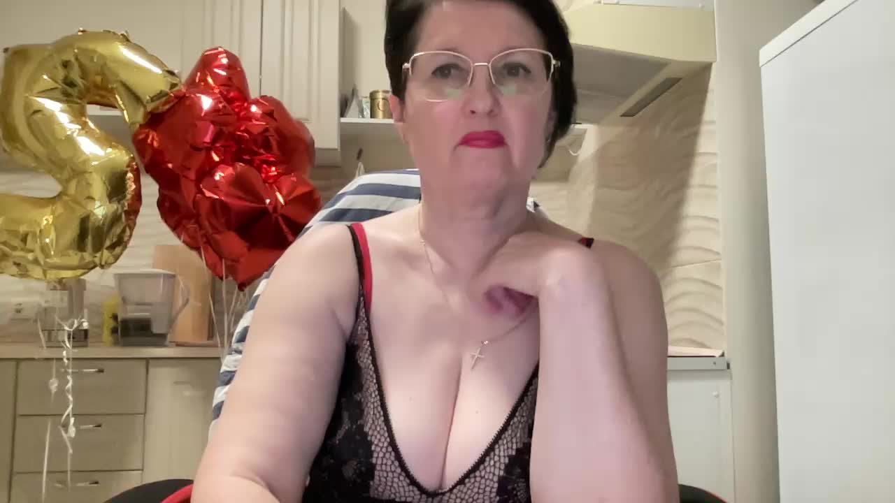 HotMilfPussy Adult Chat November 10, 2025