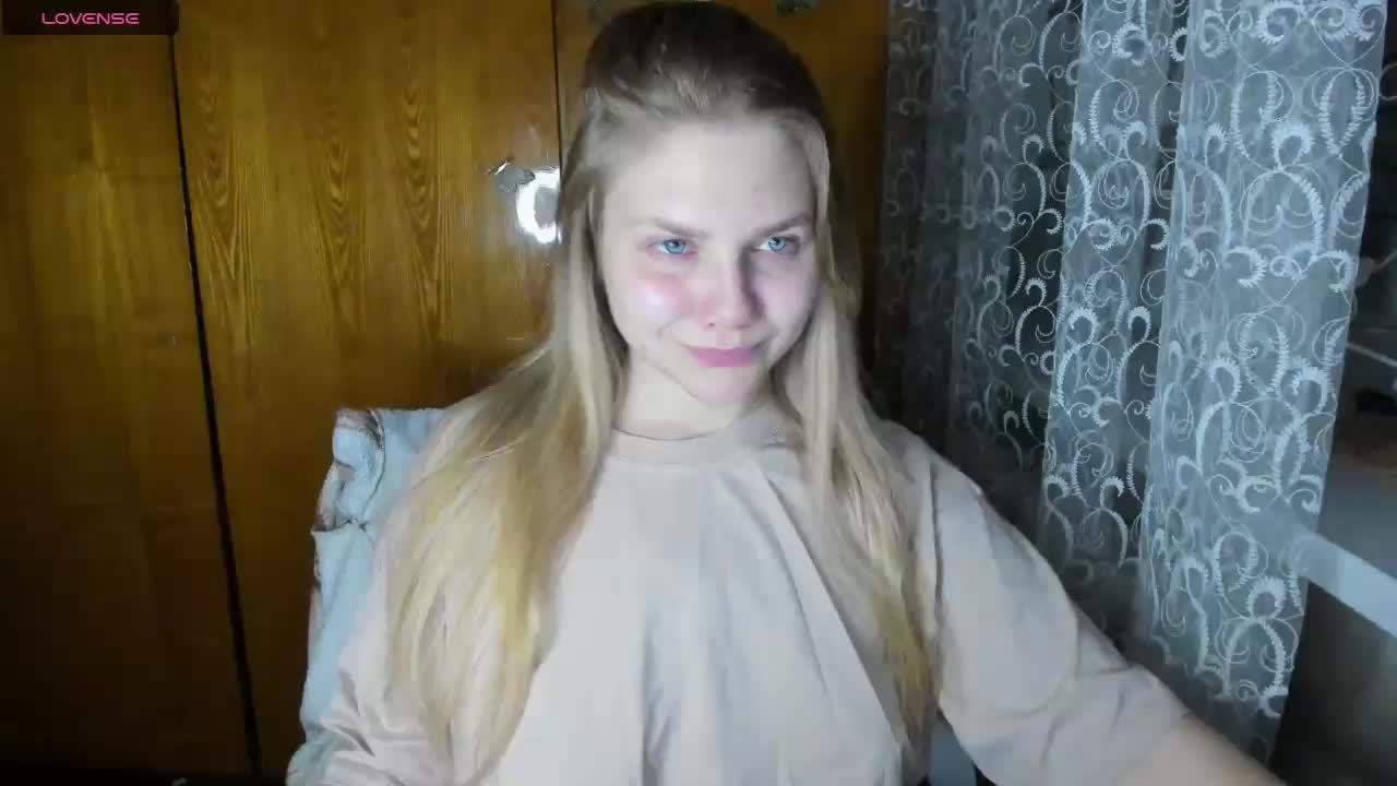 Emma-Frizea Adult Chat November 10, 2025