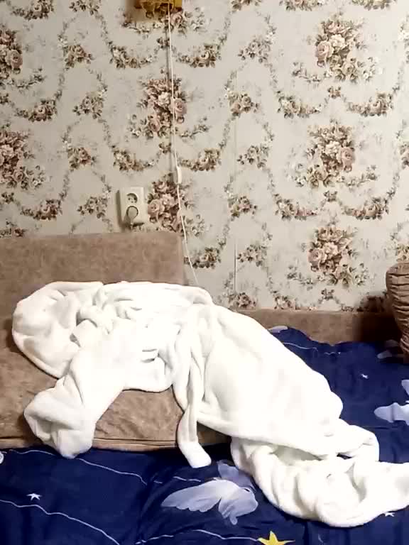 Ksenia85 Adult Chat November 10, 2025