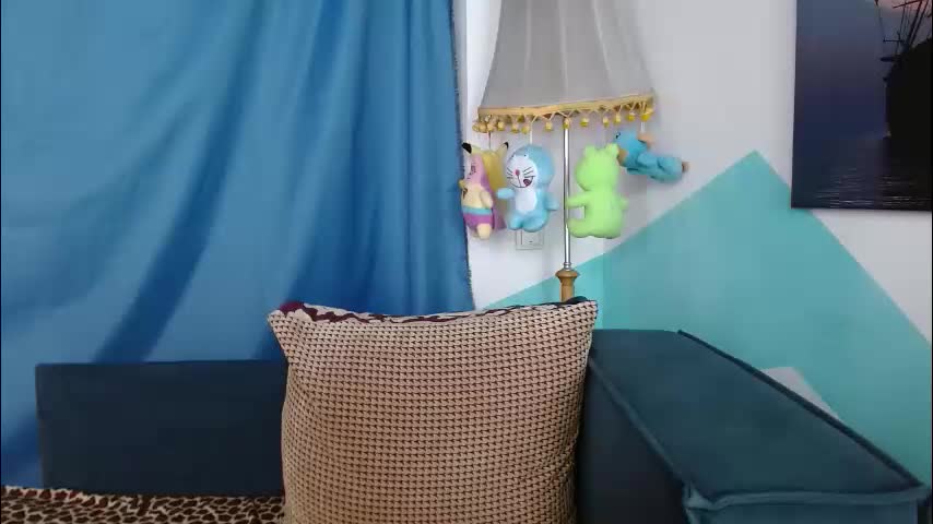 madoka_xxx Adult Chat November 10, 2025