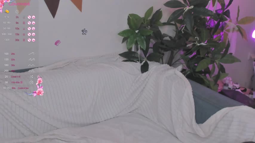 LilyBelll Adult Chat November 10, 2025