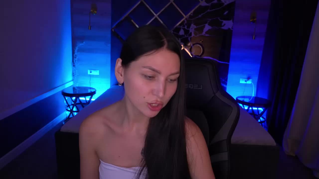 EliseVelour Adult Chat November 10, 2025