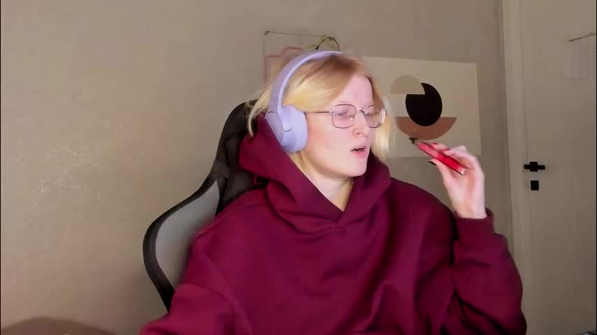 elizabeth_harpper Adult Chat November 10, 2025