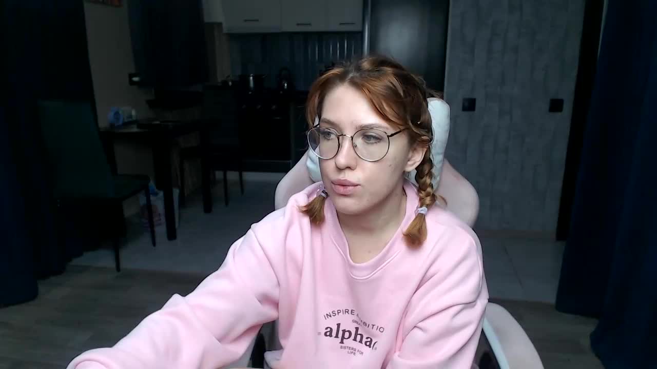 Regimasmile Adult Chat November 10, 2025