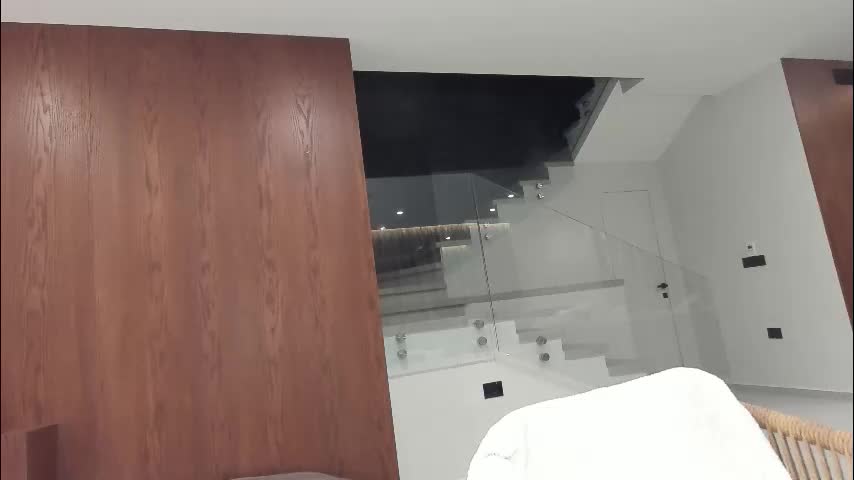 ehotlovea Adult Chat November 10, 2025