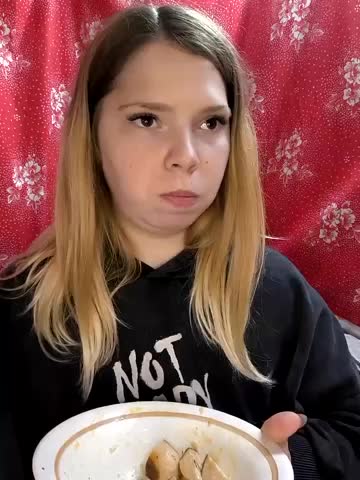 Zuli_Kiska Adult Chat November 10, 2025