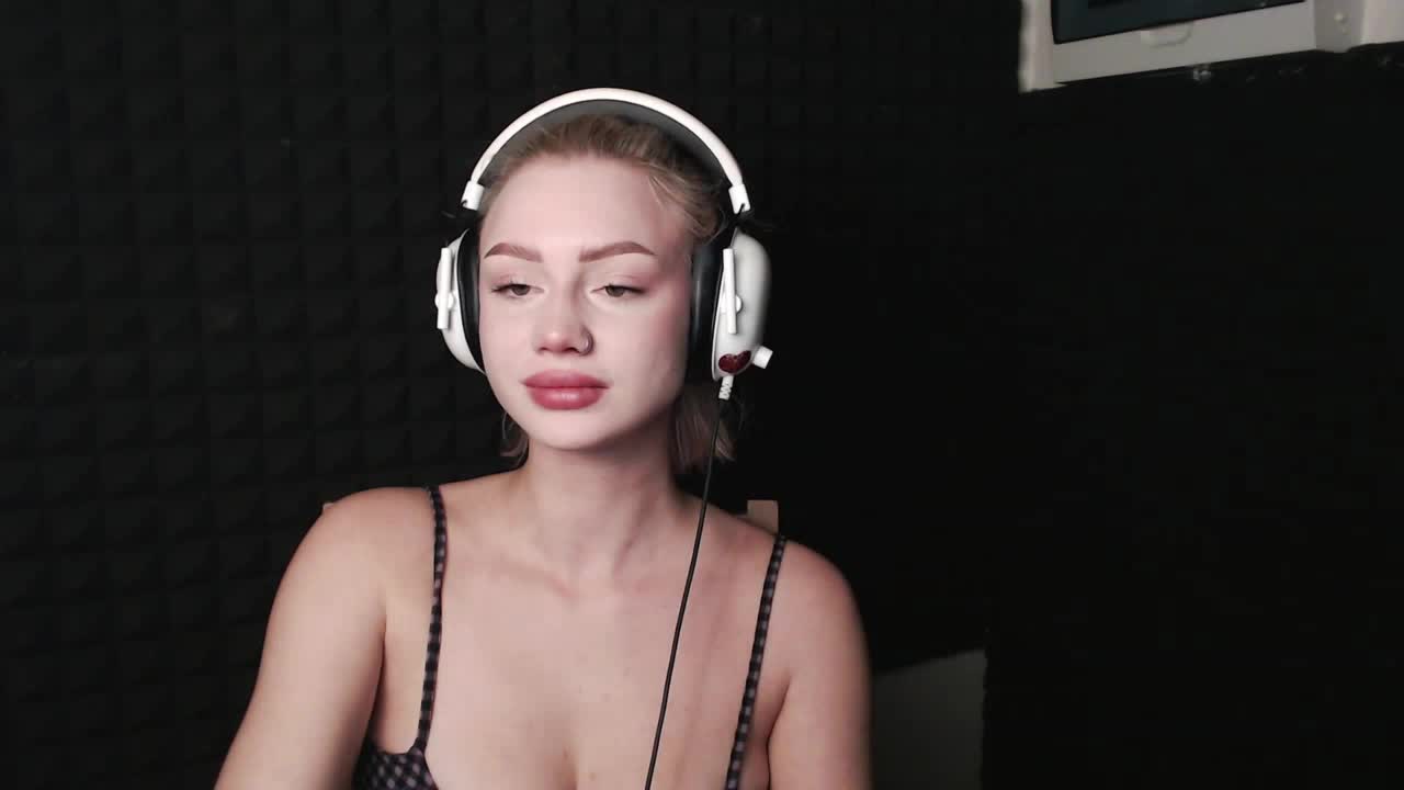 Ice-hot Adult Chat November 10, 2025