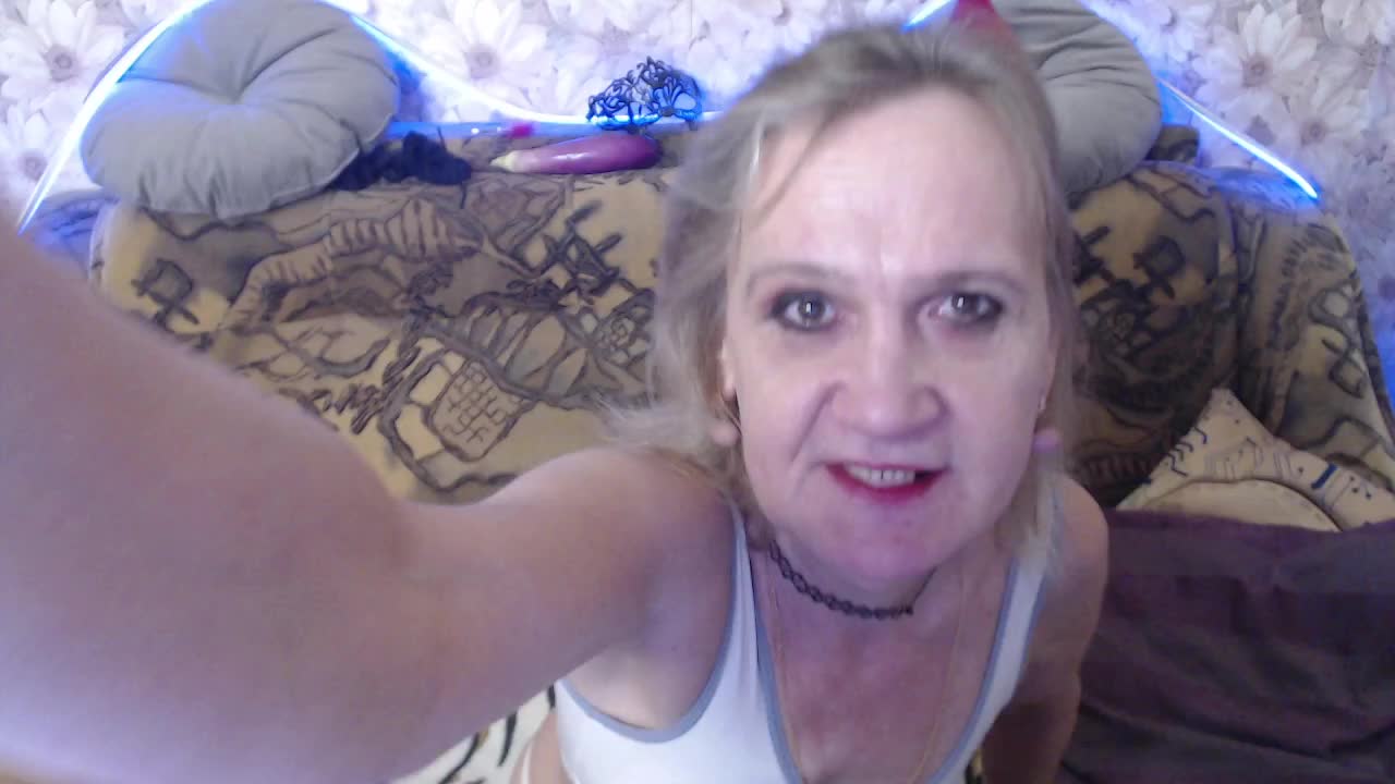 miss-bekker23 Adult Chat November 10, 2025