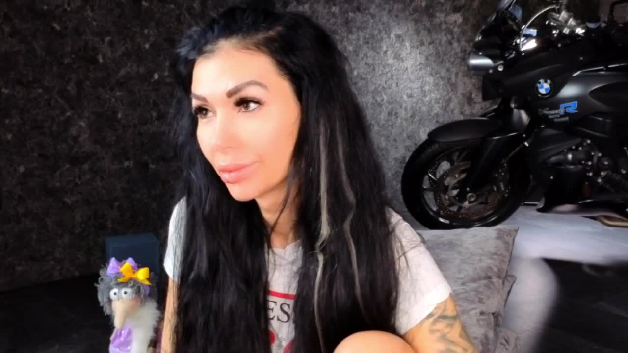 -BABAYAGA- Adult Chat November 10, 2025