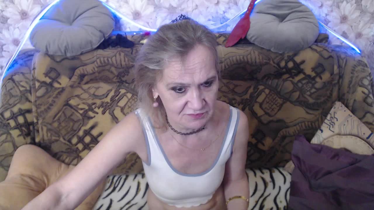 miss-bekker23 Adult Chat November 10, 2025