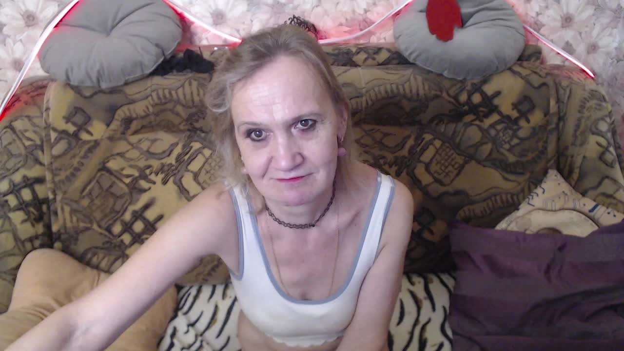 miss-bekker23 Adult Chat November 10, 2025