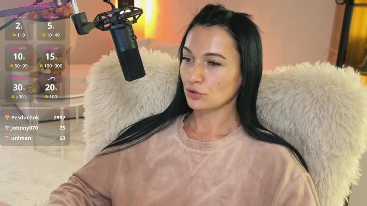 _UkRaiNo4Ka_ Adult Chat November 10, 2025