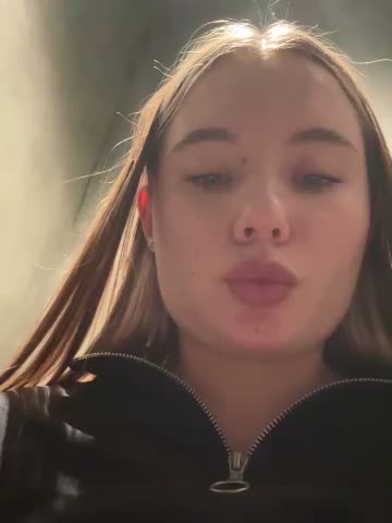 StephanieMur Adult Chat November 10, 2025