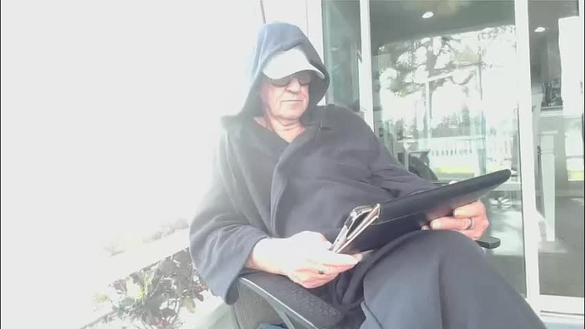 smallpenisbigtongue Adult Chat November 10, 2025