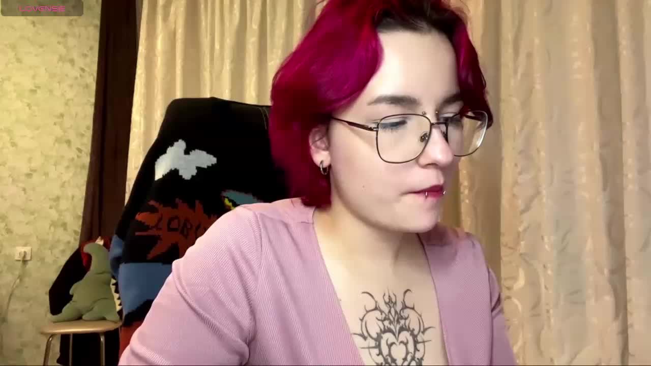 YoungAvenoso Adult Chat November 10, 2025