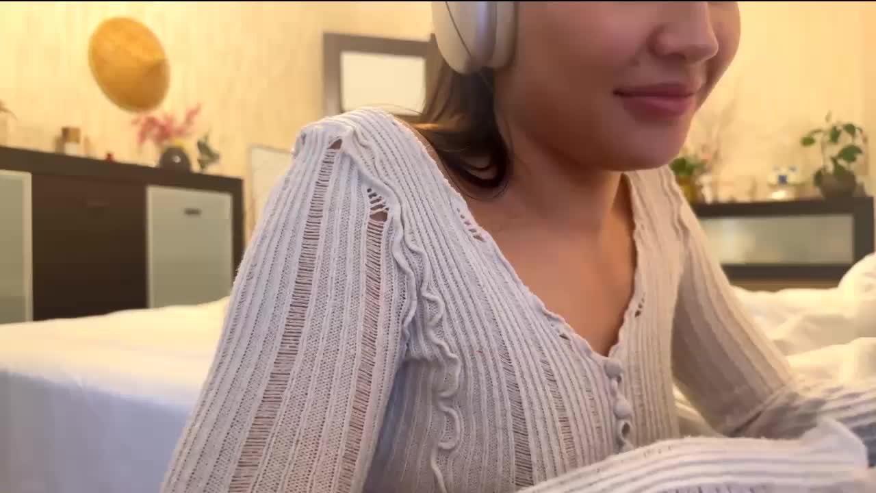 LakishaYanish Adult Chat November 10, 2025