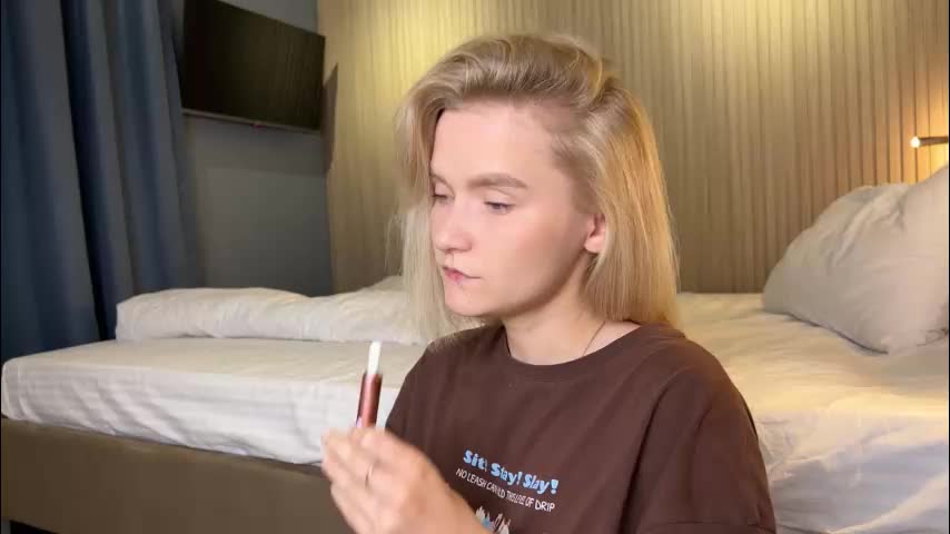 adele_nick2202 Adult Chat November 10, 2025