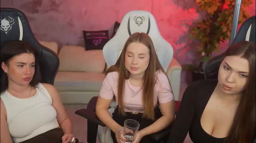 anabel054 Adult Chat November 10, 2025