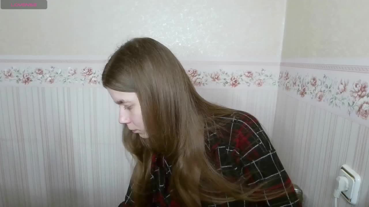 0nlyLola Adult Chat November 10, 2025