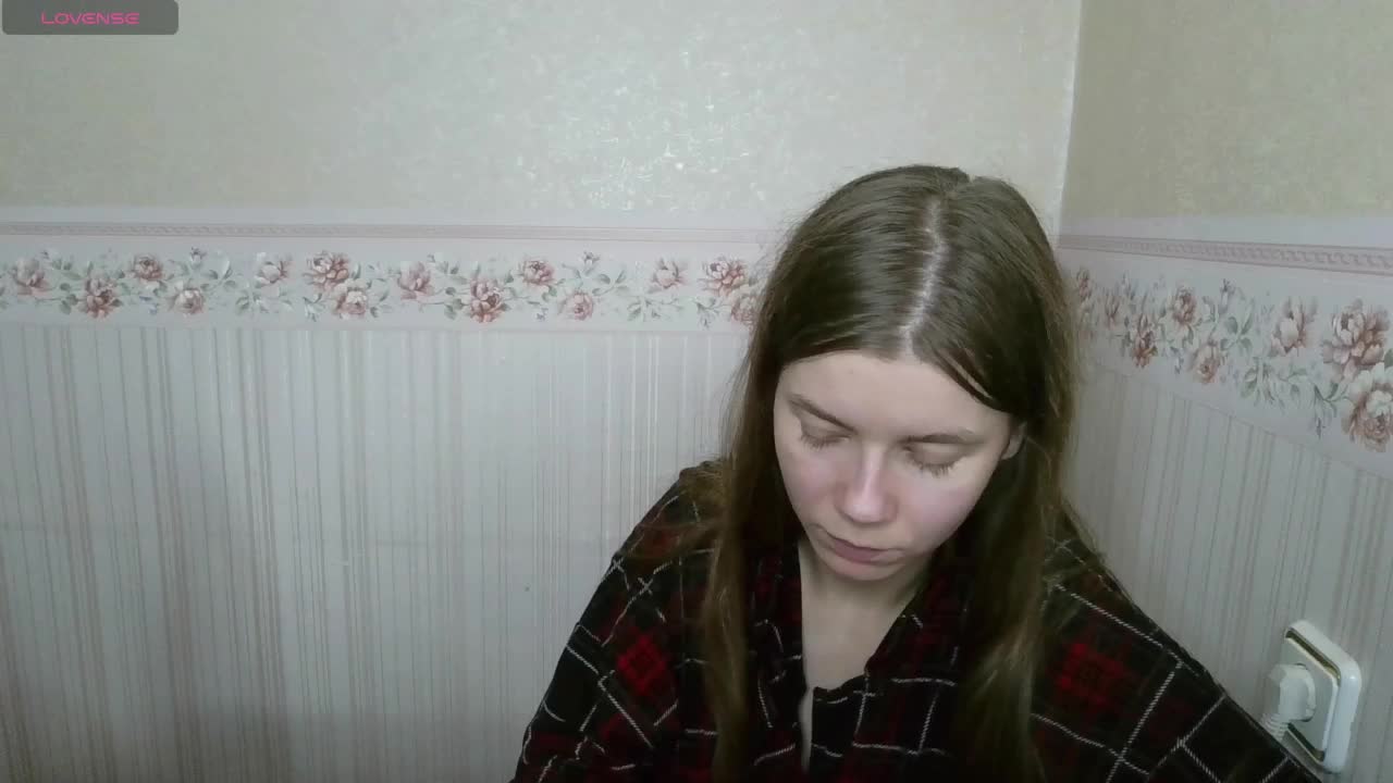 0nlyLola Adult Chat November 10, 2025