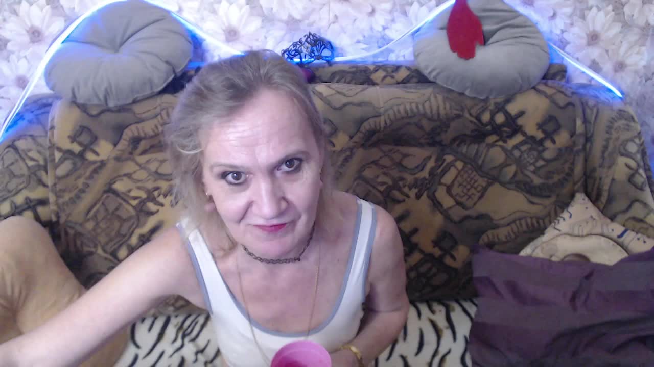 miss-bekker23 Adult Chat November 10, 2025