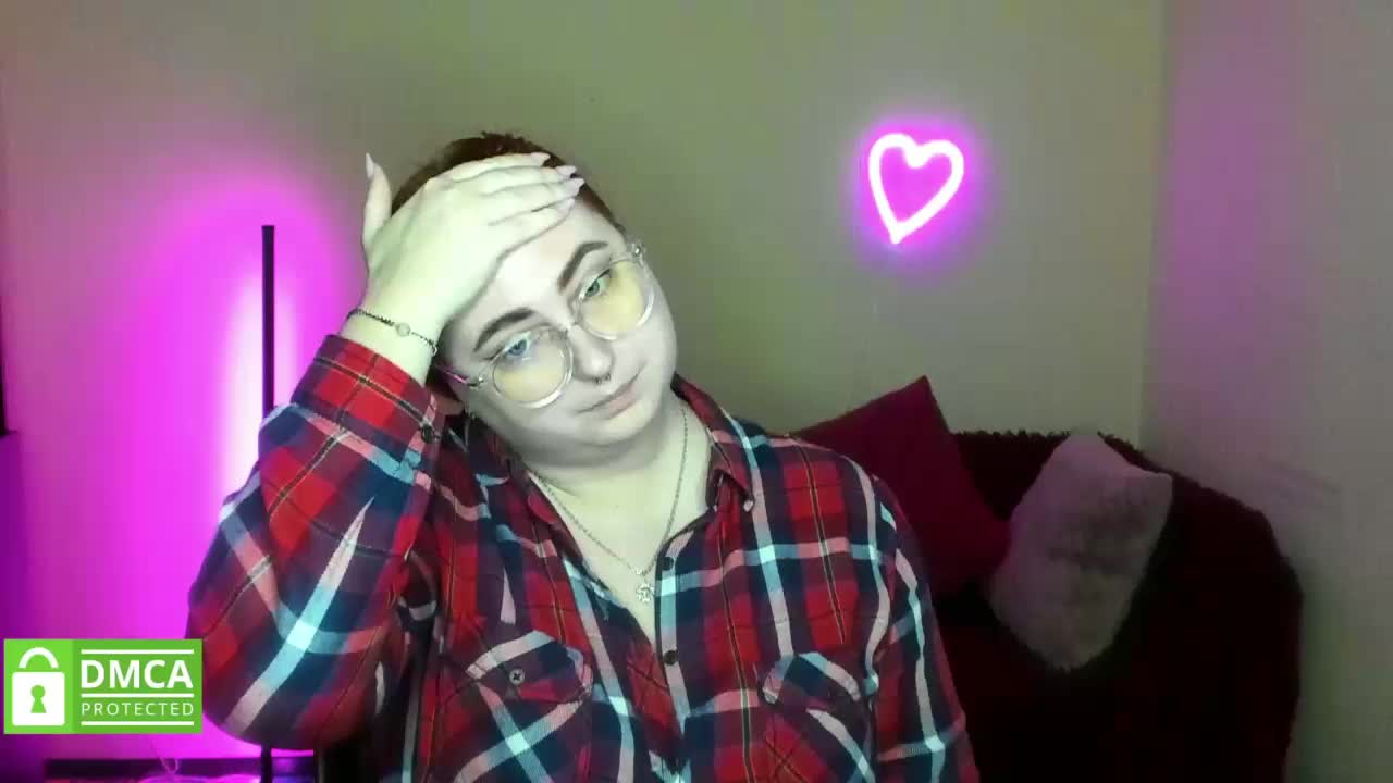 Aliciaredluv Adult Chat November 10, 2025