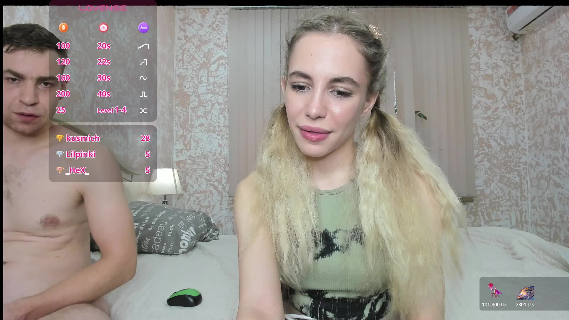 Buzzyd Adult Chat November 10, 2025