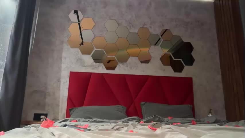 tokyo_bloom Adult Chat November 10, 2025