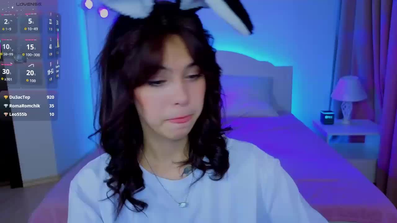 CoralineJones Adult Chat November 10, 2025