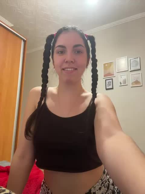 Vika19981 Adult Chat November 10, 2025