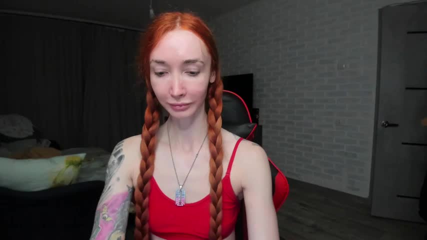 Roxy_Silver Adult Chat November 10, 2025