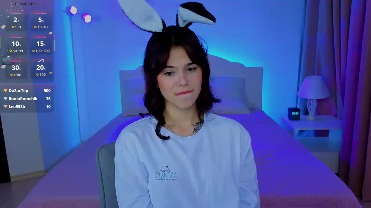 CoralineJones Adult Chat November 10, 2025