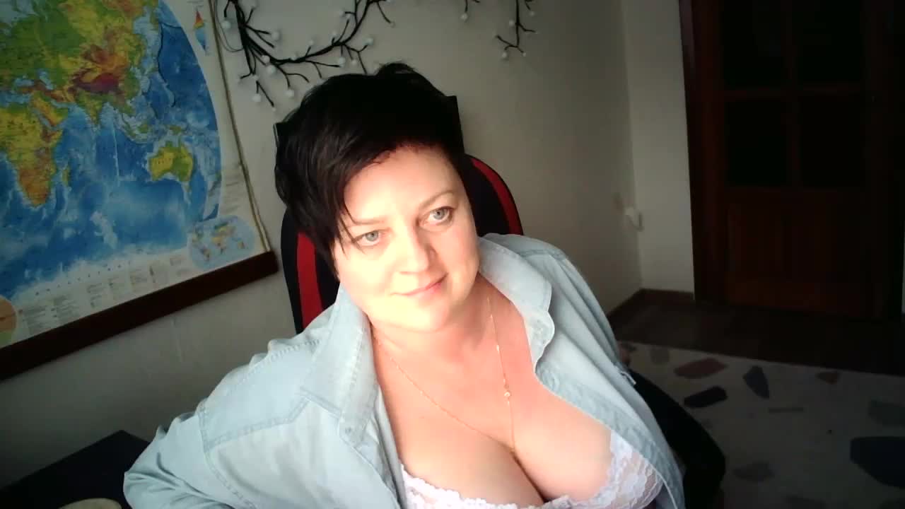 -alenyshka- Adult Chat November 10, 2025