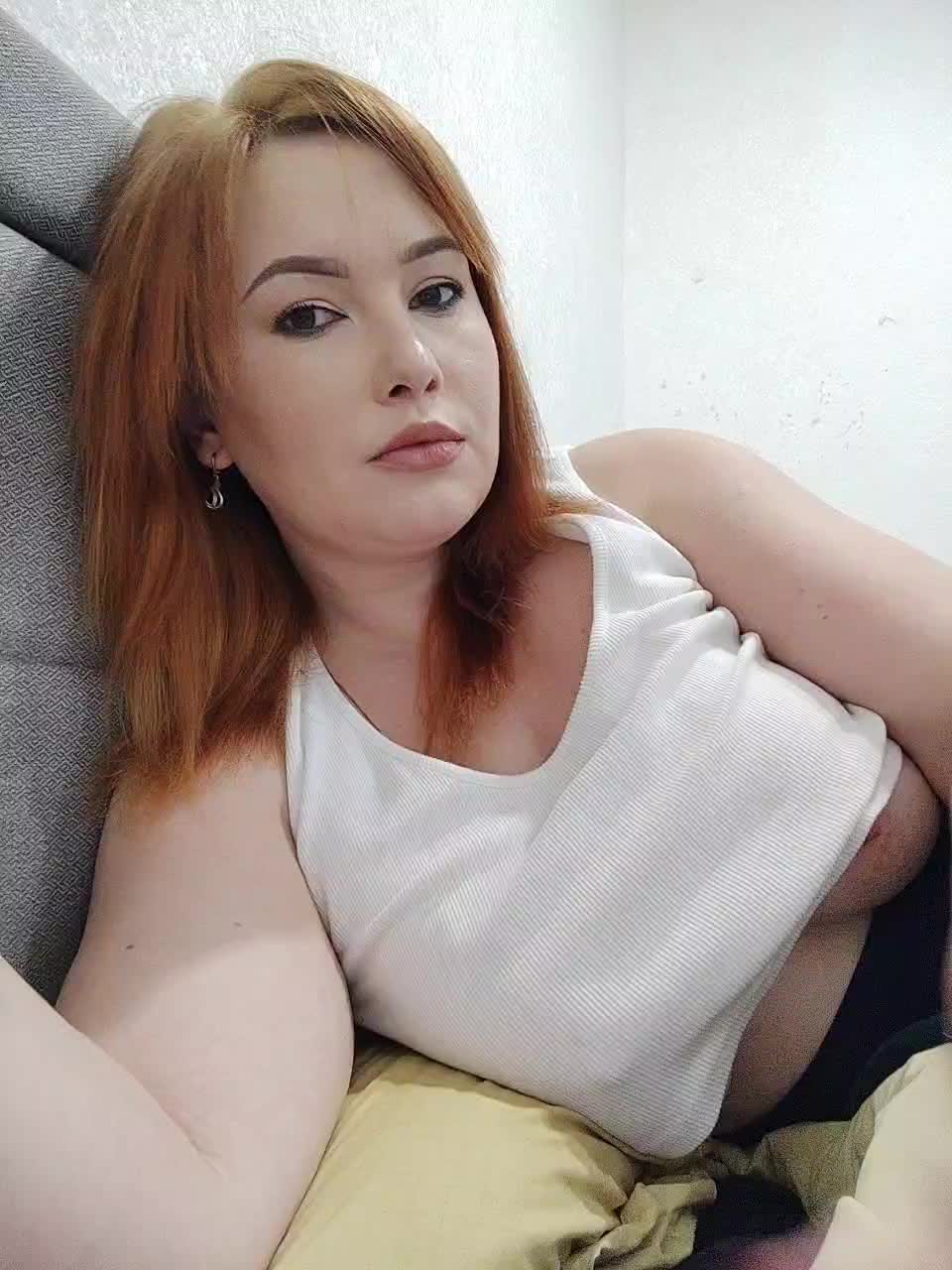 Katniss_K Adult Chat November 10, 2025