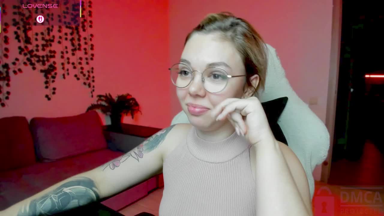 AnyaTaylorJoy_ Adult Chat November 11, 2025