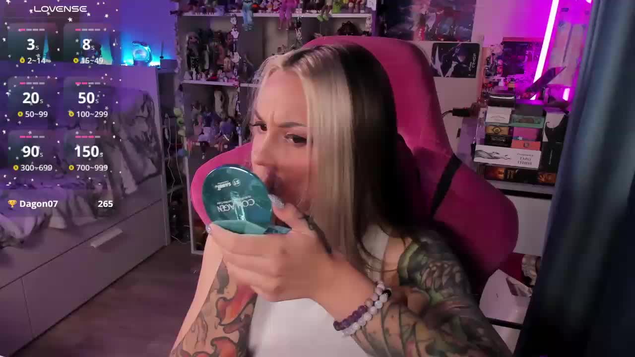 ChloeKohaku Adult Chat November 11, 2025