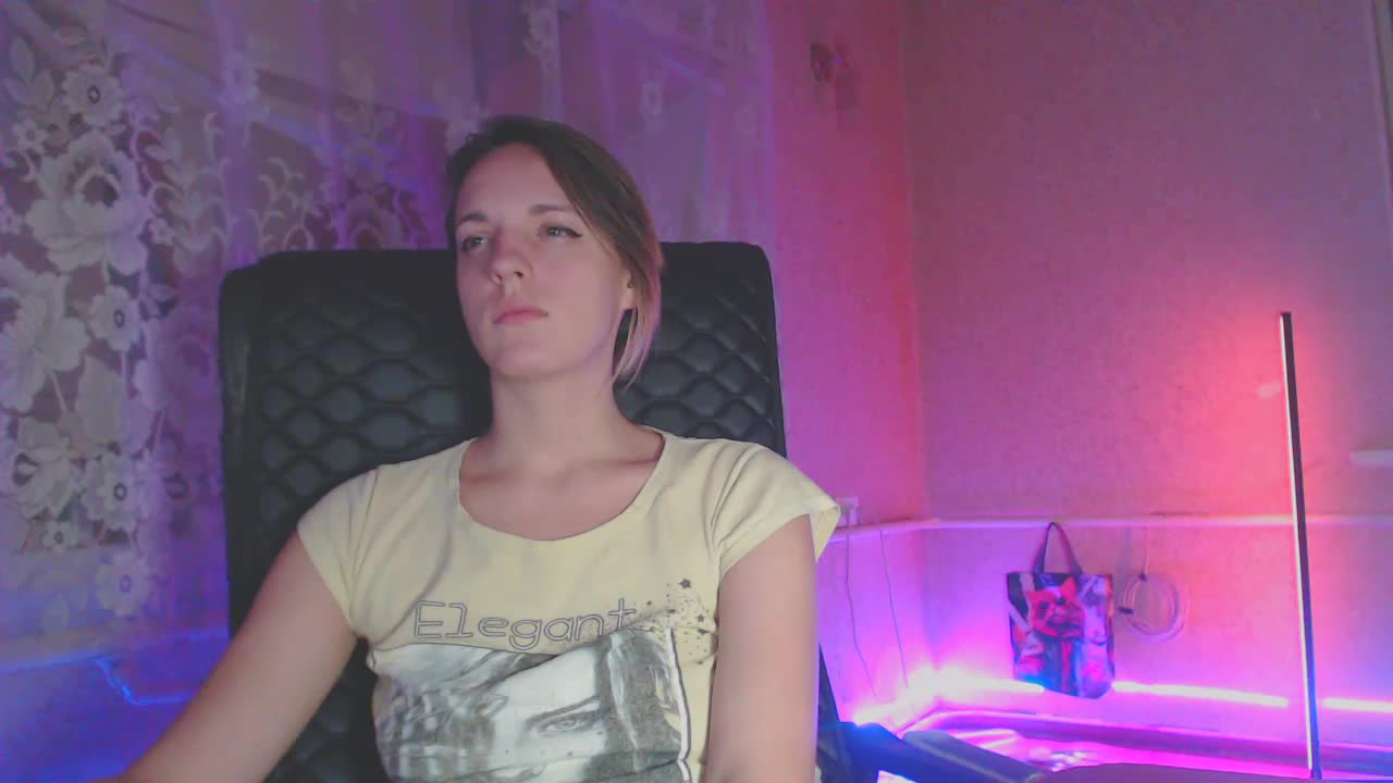 Babymuro4ka Adult Chat November 11, 2025