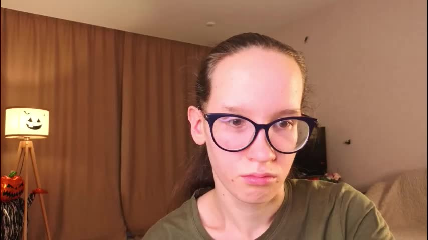 lynettebails Adult Chat November 11, 2025