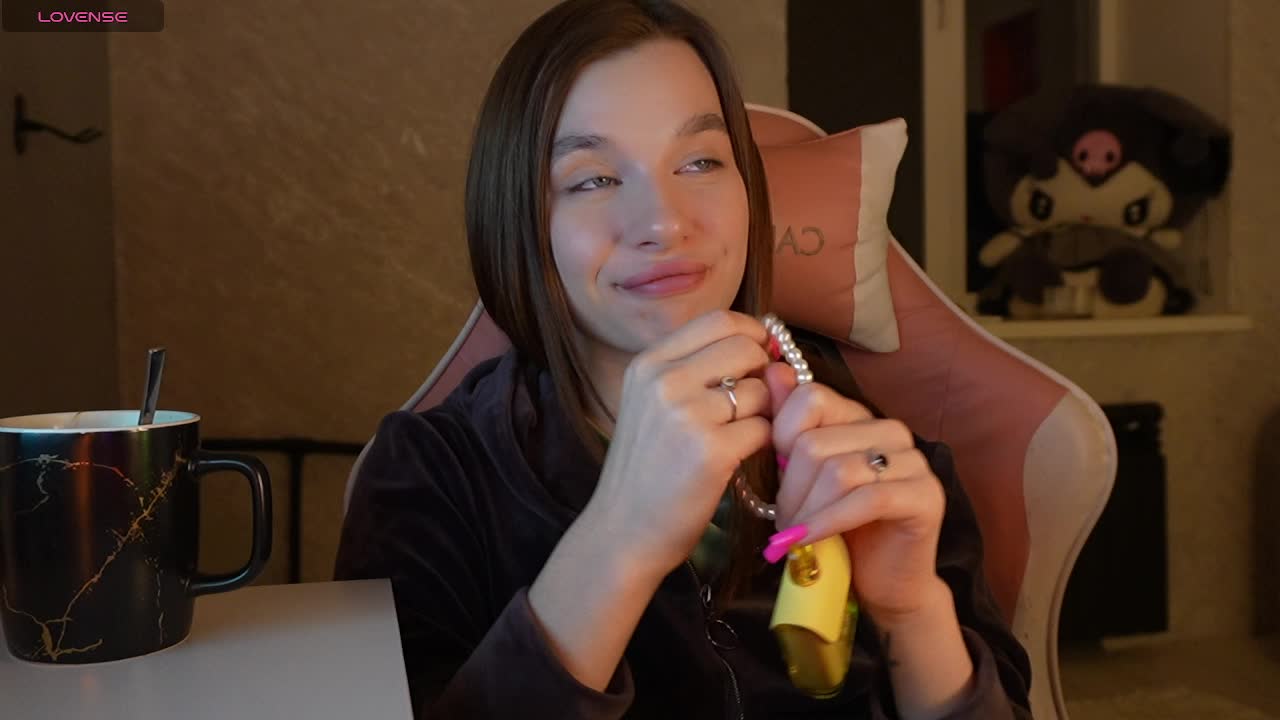 _Polly_ Adult Chat November 11, 2025