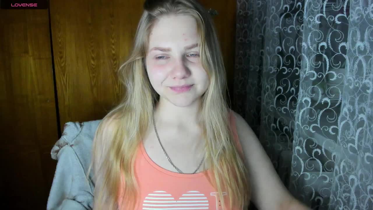 Emma-Frizea Adult Chat November 11, 2025