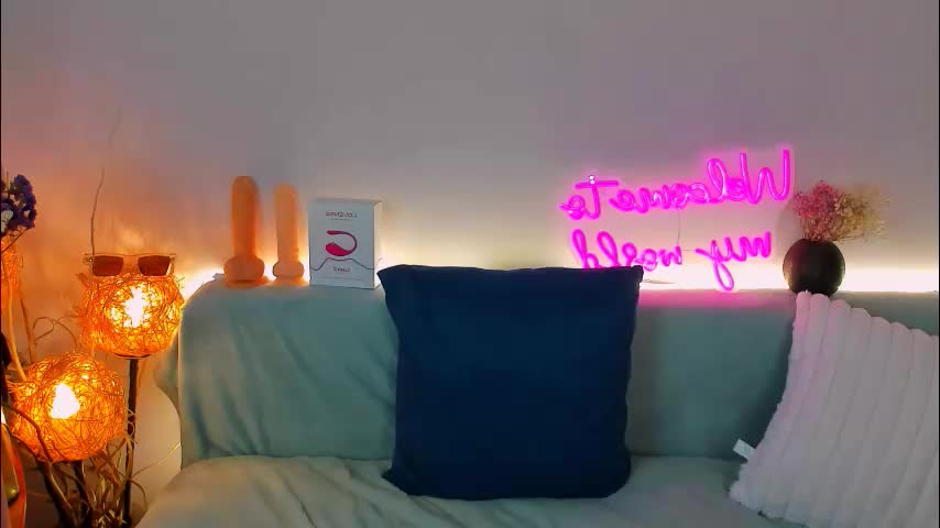 madis0n_crystal Adult Chat November 11, 2025